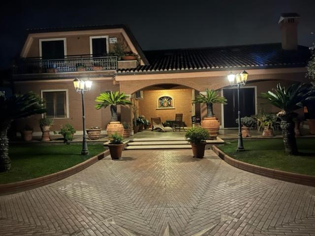 Villa Ines Ардеа Екстериор снимка